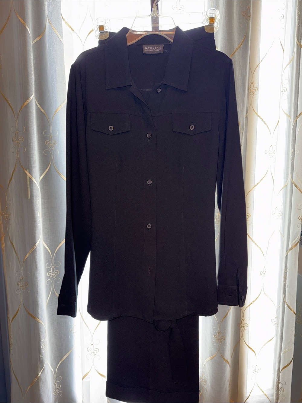 New York & Company Black two piece top and pants set